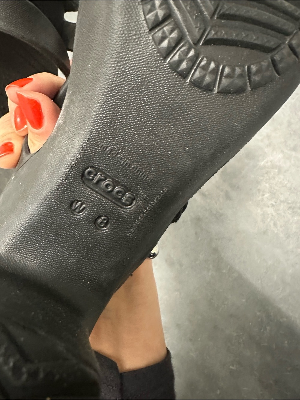 CROCS Black Strappy Block Heel Backless Sandals - Picture 5 of 9